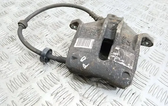 Peugeot 2008 I Front brake caliper