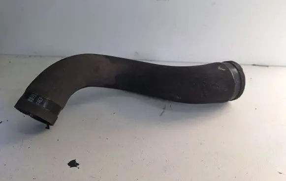 Nissan Navara Intercooler hose/pipe