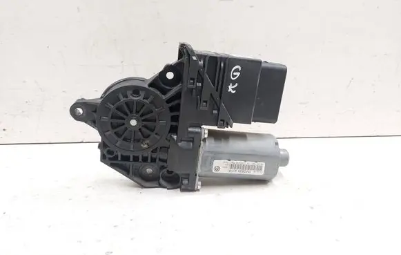 Volkswagen Golf Plus Rear door window regulator motor 5M0839401A 1K0959703C 980296100