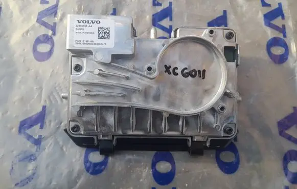 Volvo XC60 Windshield/windscreen camera 32410198AA P32410198AA