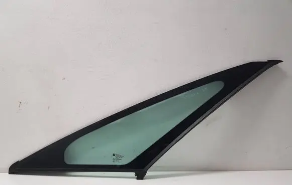 Opel Zafira C Front triangle window/glass 510508554 12841829