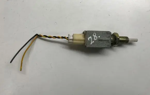 KIA Carens I Brake pedal sensor switch
