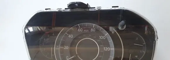 Honda CR-V Speedometer (instrument cluster)
