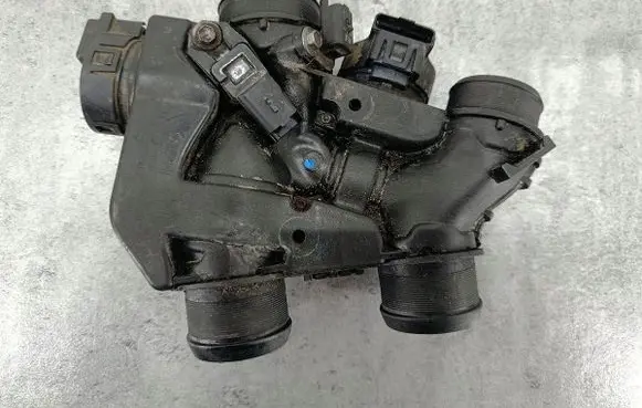 Citroen C4 Grand Picasso Throttle body valve