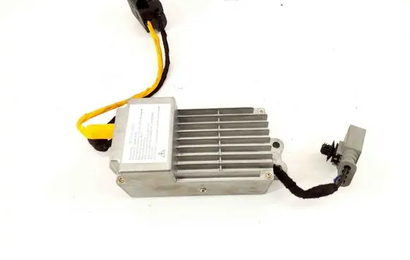 Peugeot 308 Voltage converter inverter 9806619180