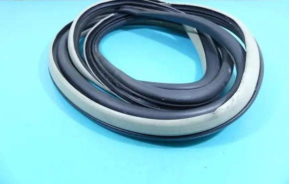 Toyota Sienna XL30 III Rubber seal rear door IMPRK1258037