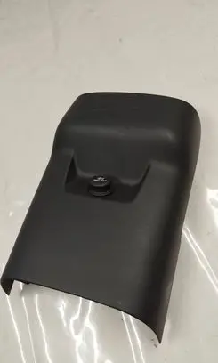 Volvo XC90 Cigarette lighter trim rear 31377371