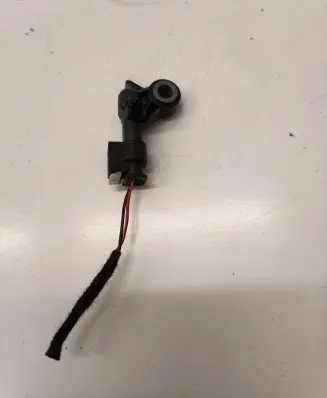 Mercedes-Benz GLA H247 Airbag deployment crash/impact sensor A2239056103