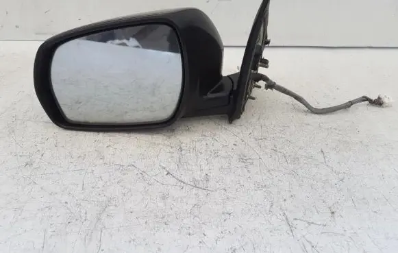 Nissan Murano Z50 Front door electric wing mirror 