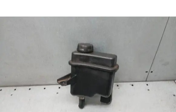 Mitsubishi Space Star Power steering fluid tank/reservoir 