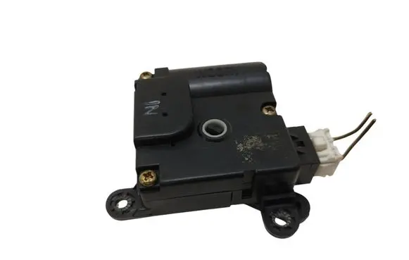 Hyundai Tiburon Air flap motor/actuator