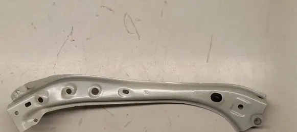 Toyota C-HR I Radiator mount bracket