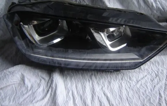 Volkswagen Golf Sportsvan Headlight/headlamp 517941032b