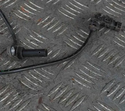 Mercedes-Benz E W212 ABS brake wheel speed sensor