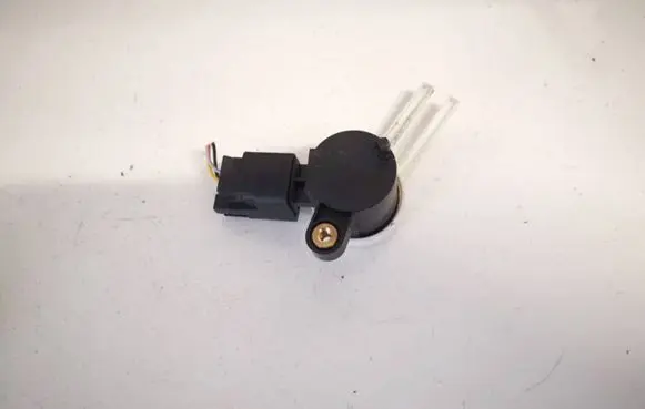 Opel Astra J Clutch pedal sensor 01366474
