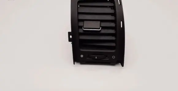 Honda CR-V Dash center air vent grill 9764M0010 261748460 77630