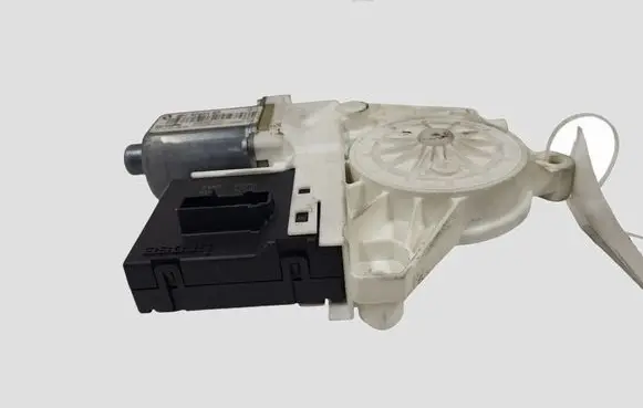 Renault Megane III Rear door window regulator motor 827306548R 966363200