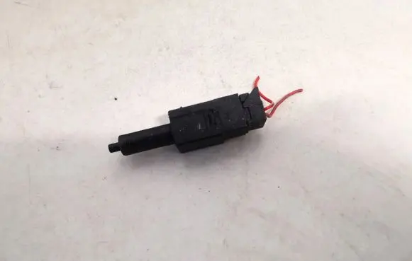 Nissan Almera Tino Brake pedal sensor switch