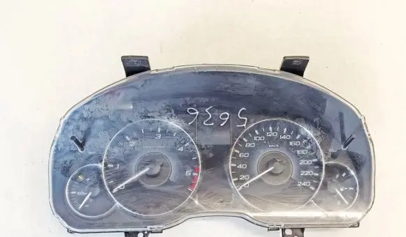 Subaru Outback Speedometer (instrument cluster) 8502aj43 0504691130898