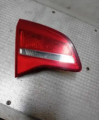 Opel Meriva B Tailgate rear/tail lights 21628003 779Z18