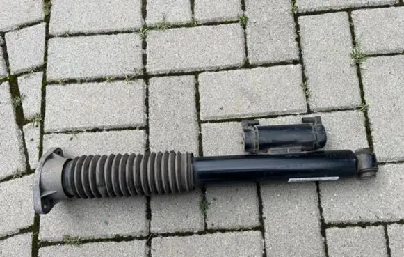 Mercedes-Benz GLC C253 Front shock absorber/damper