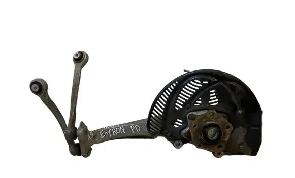 Audi e-tron Front wheel hub 4M0407242K 4M0402560