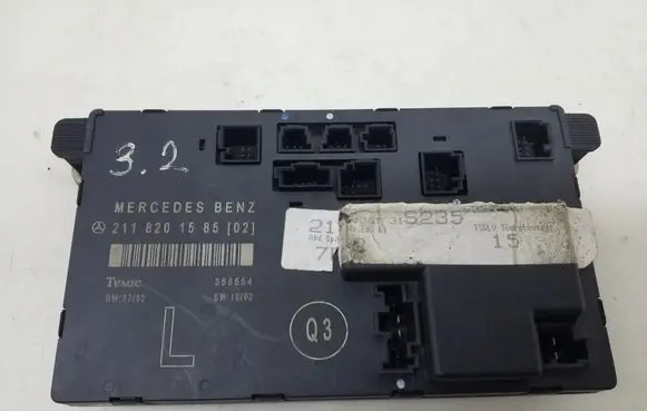 Mercedes-Benz E W211 Door control unit/module A2118201585