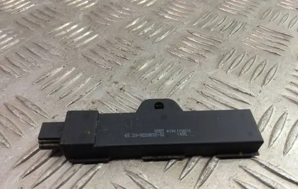Interior comfort aerial antenna
