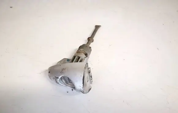Hyundai ix35 Front door lock (next to the handle) 383652