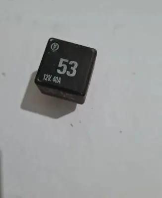 Volkswagen Golf III Other relay 141951253B