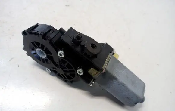 Hyundai Tucson IV NX4 Seat adjustment motor 886D1AA000
