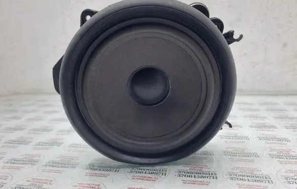 Audi A8 S8 D3 4E Rear door speaker 4E0035411D