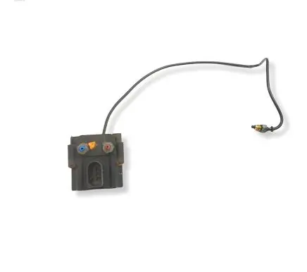 BMW 5 E60 E61 Air suspension control unit module (rear) EBMV0020D
