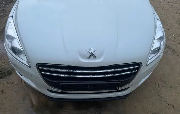 Peugeot 508 Front piece kit 