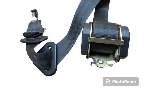 Fiat Ulysse Rear seatbelt 040145