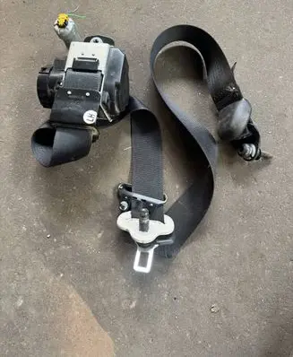 Ford S-MAX Front seatbelt EM2BR61295AH