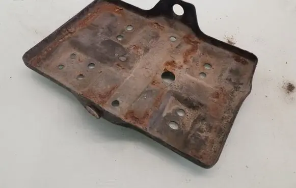 Mitsubishi L200 Battery tray 