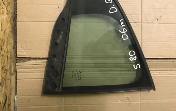 Volvo S80 Rear vent window glass 3077988930779891