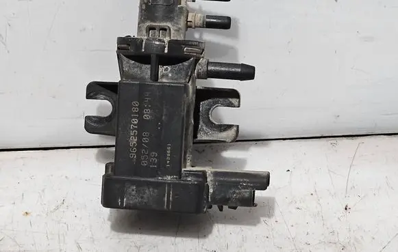 Citroen Berlingo Turbo solenoid valve 9652570180