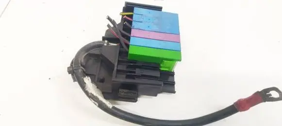 Opel Zafira A Fuse box set 9685661