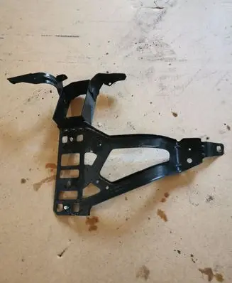 BMW 5 E60 E61 Side radiator support slam panel 7163483