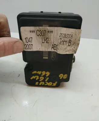 Ford Focus ABS Pump 3M512M110JA 10020700714 6426R