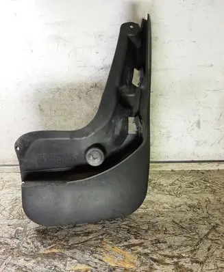 Ford Focus Rear mudguard BM5JF28370BB