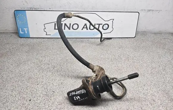 BMW 5 E39 Clutch slave cylinder 21526775924