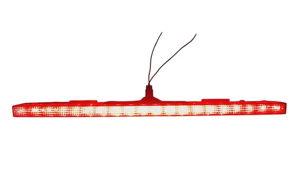 Third/center stoplight