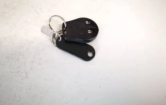Nissan Note (E12) Ignition key/card 
