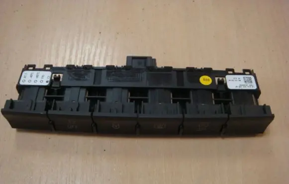 Seat Toledo IV (NH) A set of switches 6JA927132BT