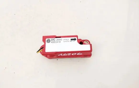 Volkswagen Golf IV Airbag deployment crash/impact sensor 1j0909606d 05990210