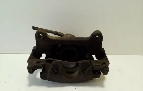 Audi Q3 8U Front brake caliper