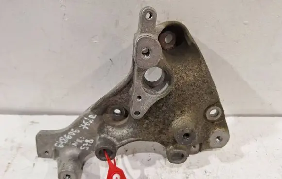 Renault Trafic III (X82) Gearbox mounting bracket 648606762R